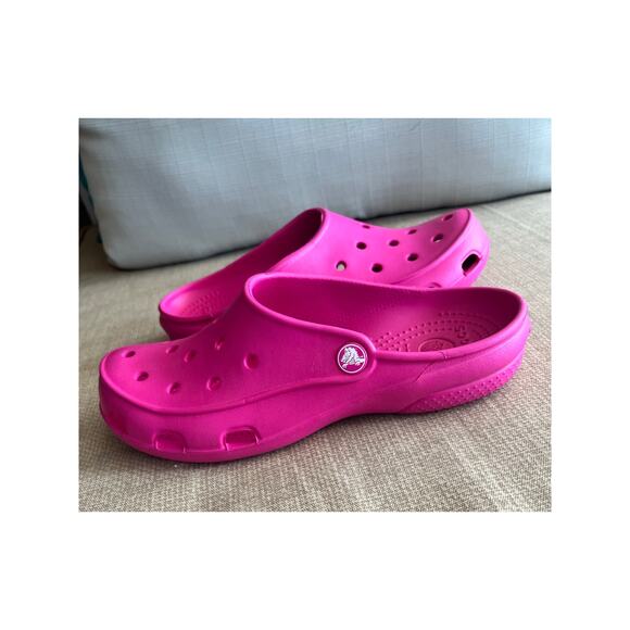 Crocs Freesail Candy Pink Clog Mule Slide | No Longer Made | Size Women's 7 EUC - Picture 5 of 9